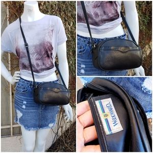 Woodward black vintage crossbody bag
